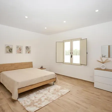 2 Bedroom Lovely In * Comiso