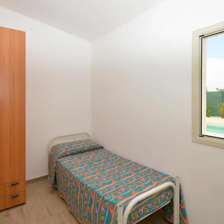 Holiday home 2 Bedroom Lovely In Comiso