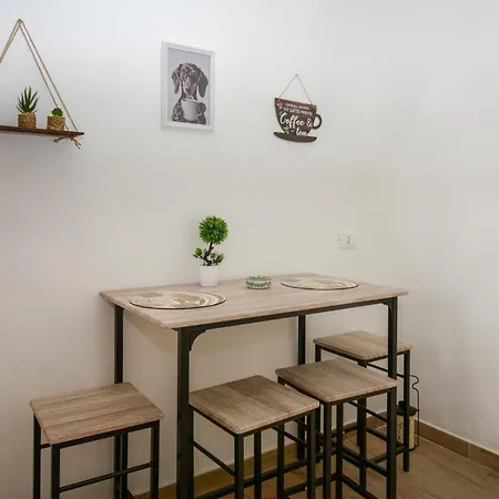 Holiday home 2 Bedroom Lovely In