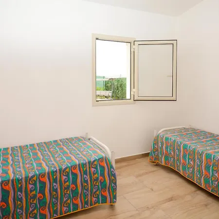 2 Bedroom Lovely In Holiday home *