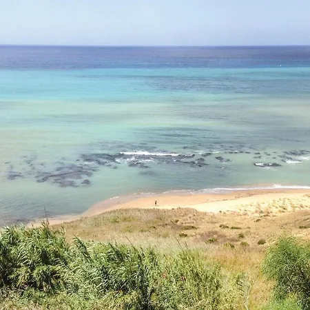 2 Bedroom Lovely In Holiday home *